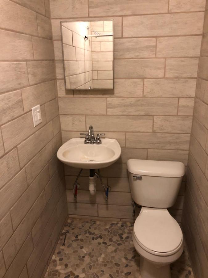 Lava Flow Hostelグランツ エクステリア 写真